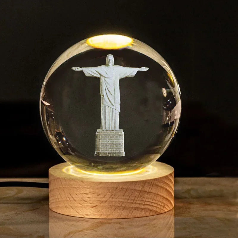 Una luz de fe en tus manos. Bola de cristal imágenes religiosas