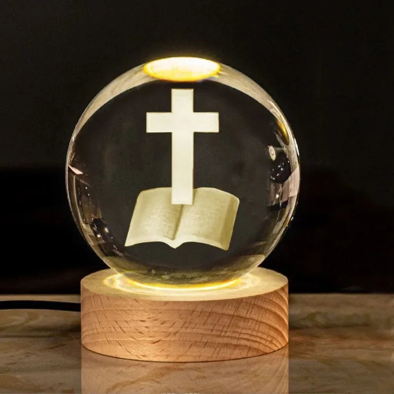 Una luz de fe en tus manos. Bola de cristal imágenes religiosas
